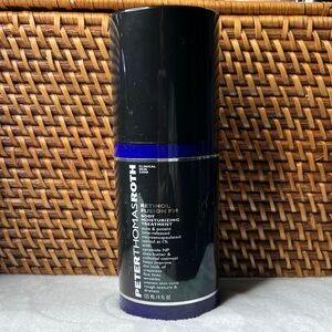 Peter Thomas Roth Retinol Fusion PM Treatment - Body Moistutizing Treatment